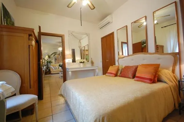 Vicolo Savelli Luxury Suites Řím