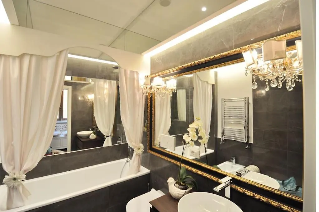 Vicolo Savelli Luxury Suites Roma Italia
