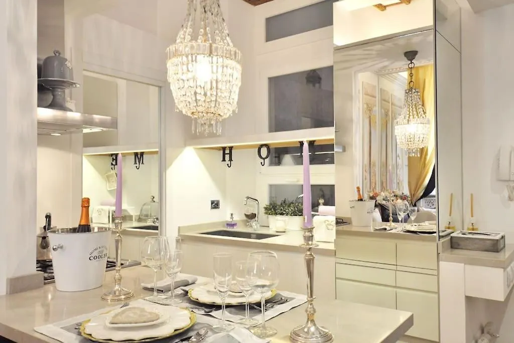 Vicolo Savelli Luxury Suites Roma