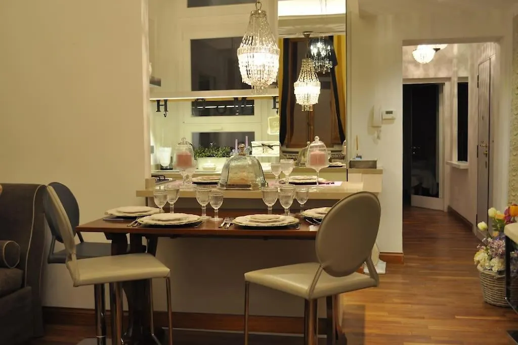 Vicolo Savelli Luxury Suites Roma 0*,  Italia