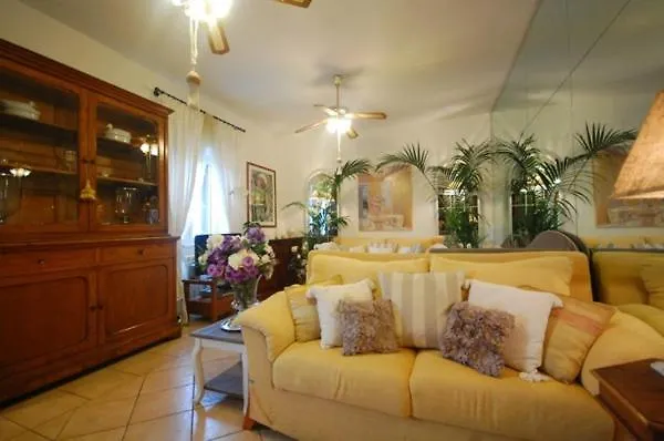 Vicolo Savelli Luxury Suites Roma 0*,  Italia