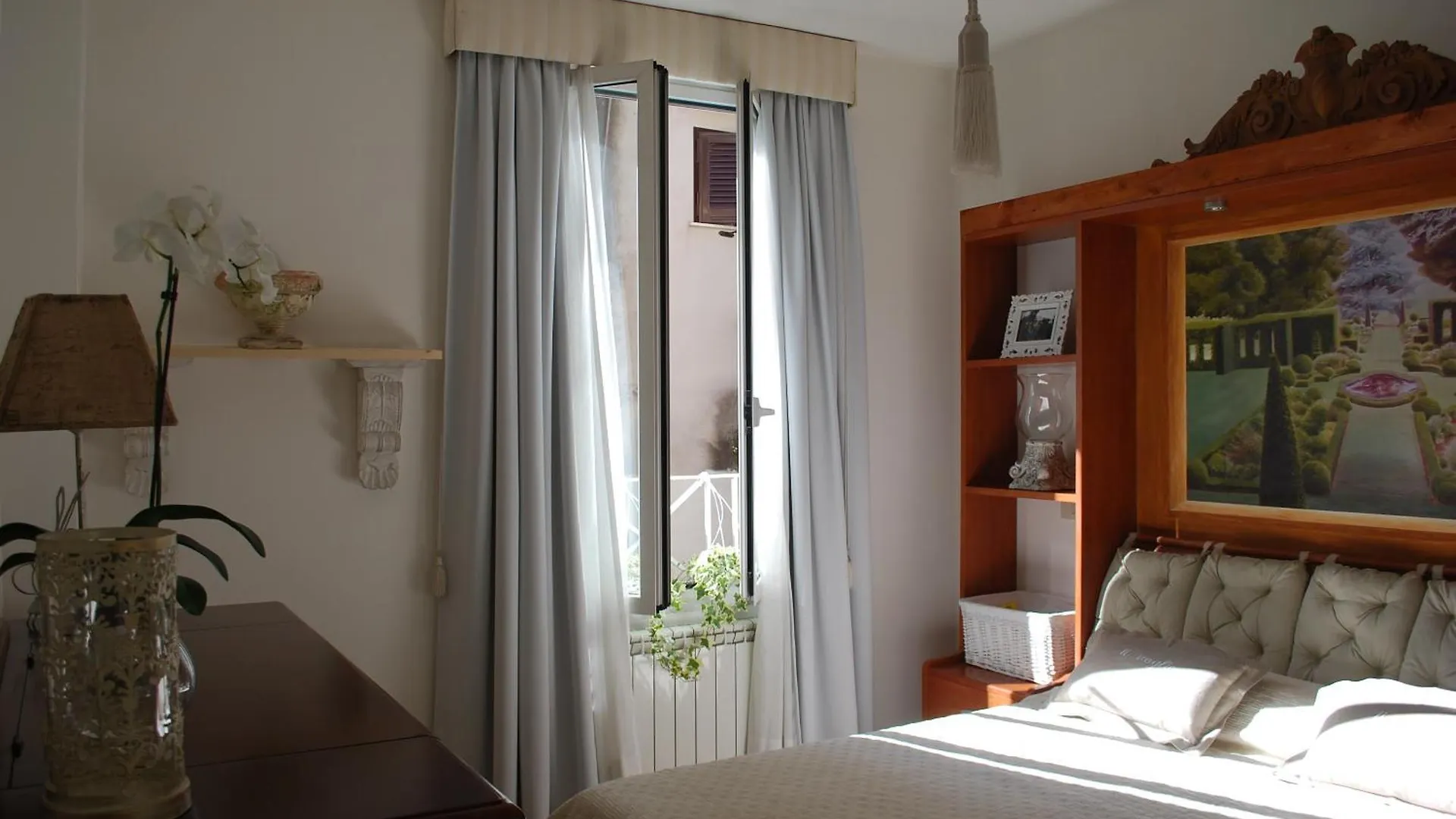 Vicolo Savelli Luxury Suites Roma 0*,  Italia